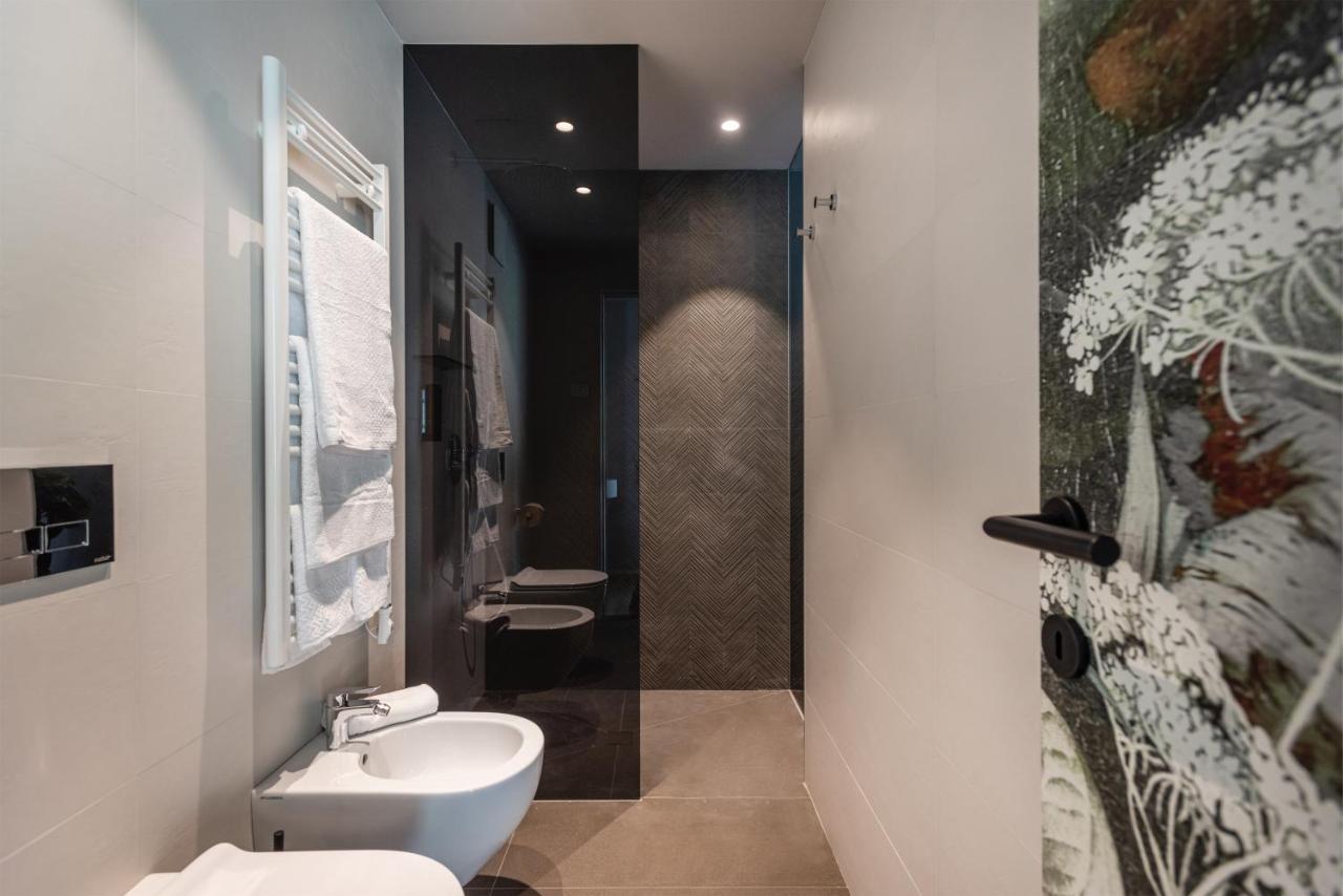 مبيت وإفطار ريفا ديل غاردا Oleeva Garda Living - Adults Only المظهر الخارجي الصورة